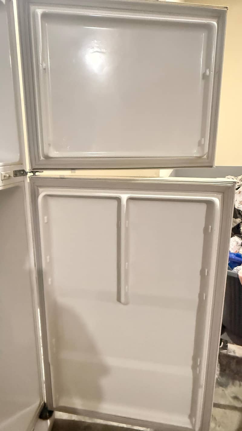 Refrigerator 9