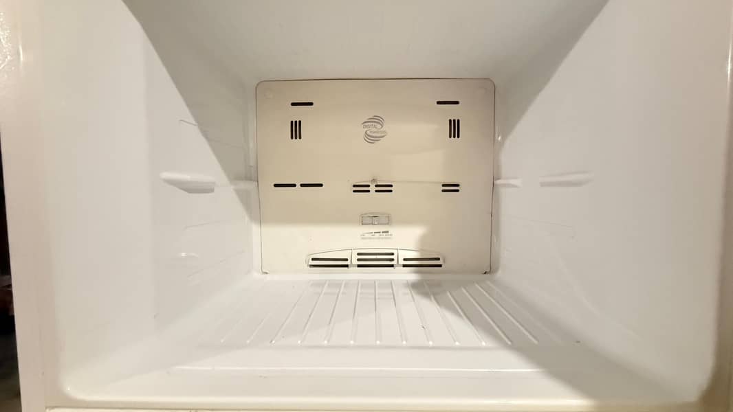 Refrigerator 14