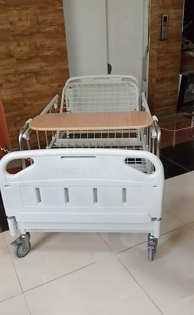 Patient electric bed single function building over table hospital bed