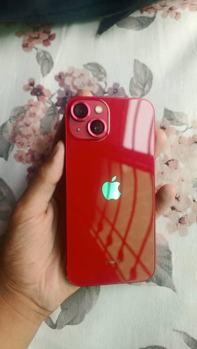 Apple iPhone 13