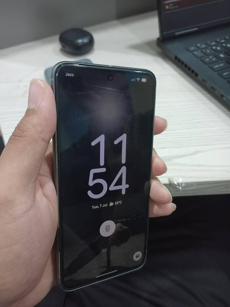 Google Pixel 8 7