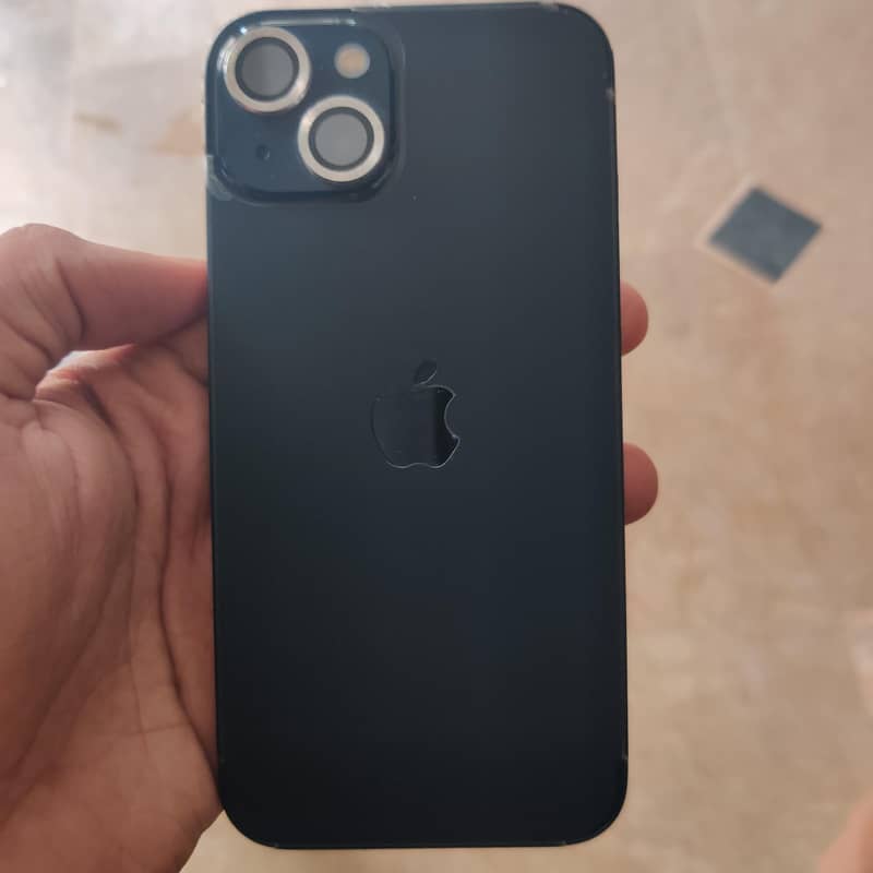 Apple iPhone 13 4
