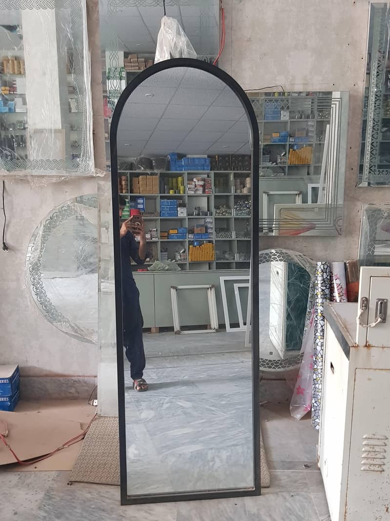 miror stand 0