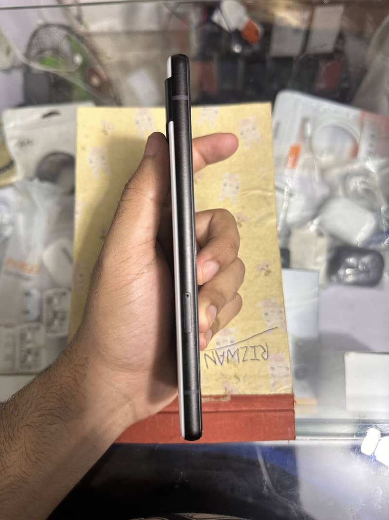 Google Pixel 6a 2