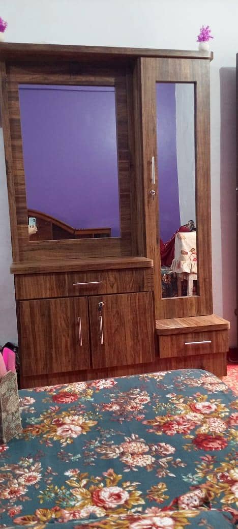 vanity table, Dressing table 3