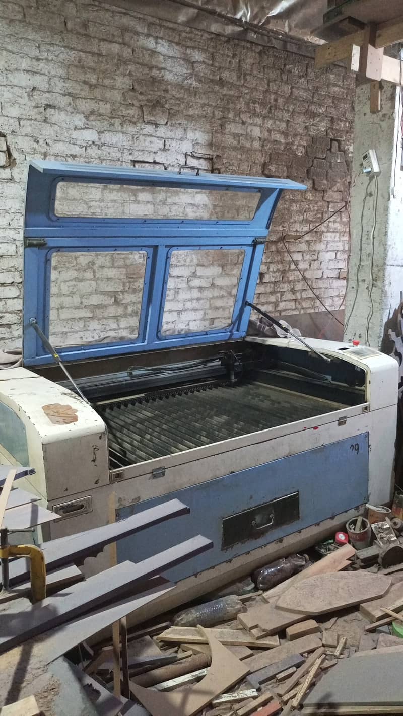 Cnc laser machine 1