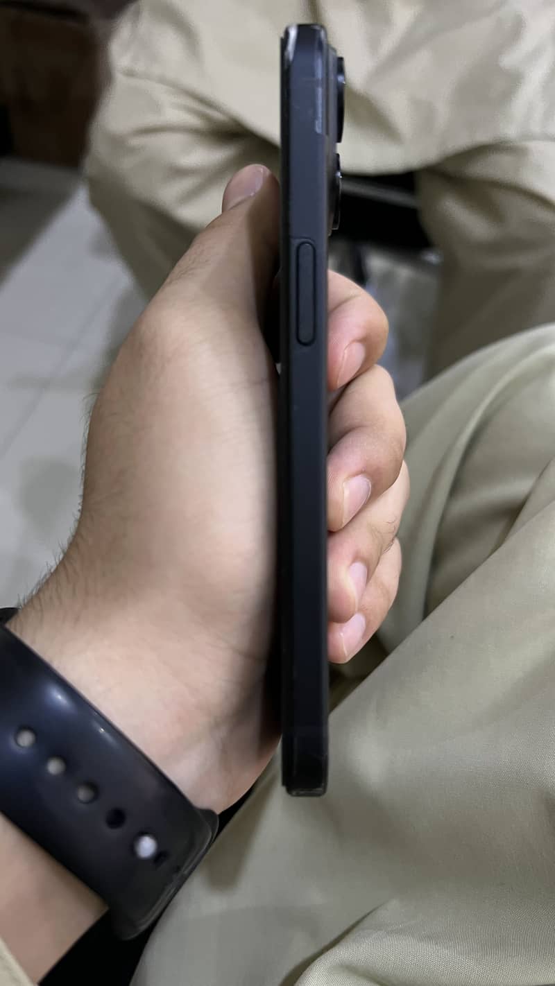 Iphone 15 4
