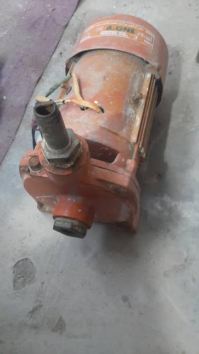 Water pump Cooper winding in good condition