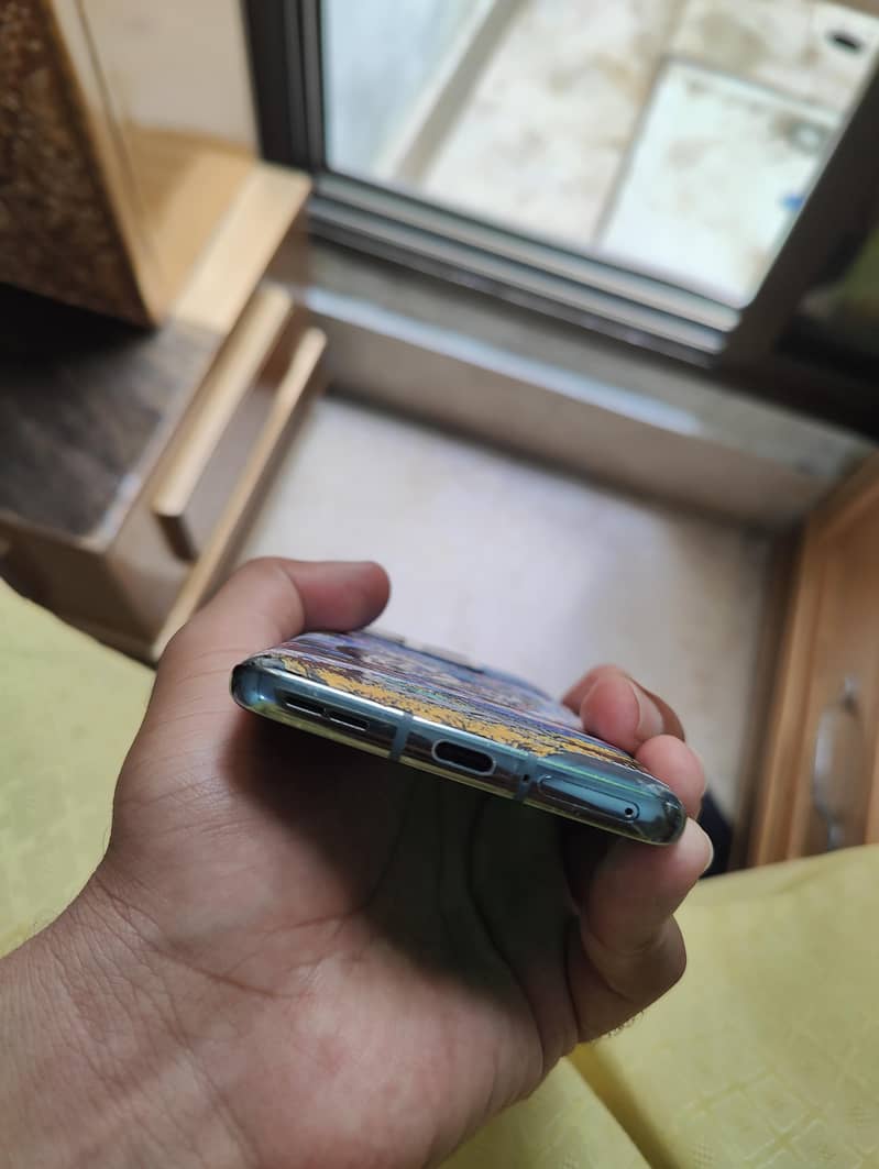 One Plus 10 Pro 3