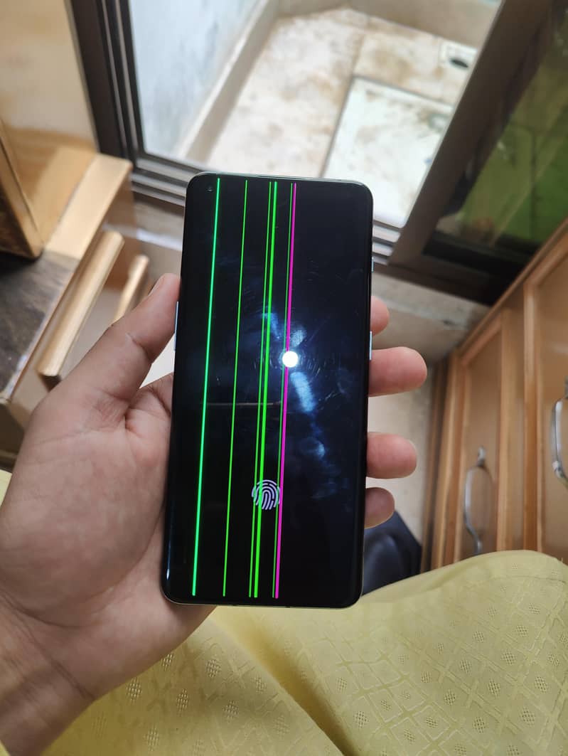 One Plus 10 Pro 6