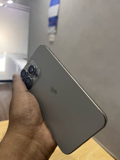 Apple iPhone 15 Pro Max Natural titanium