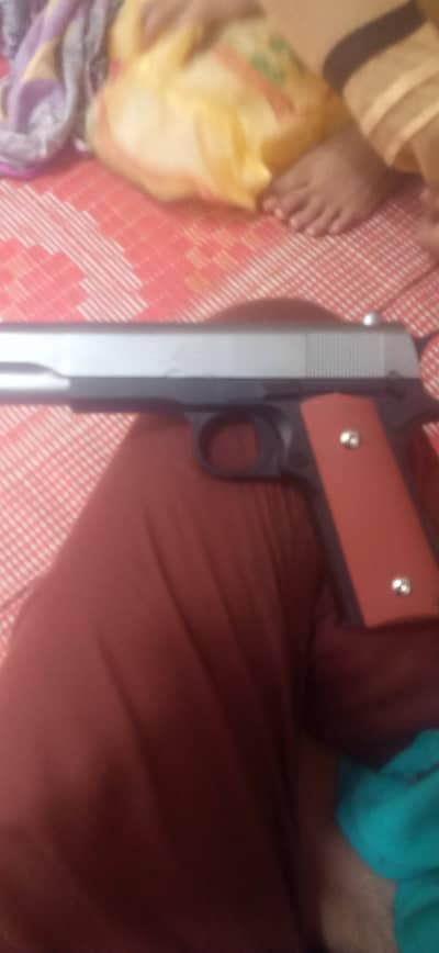 no damages all ok 600 gm weight urgent sale final 2500
