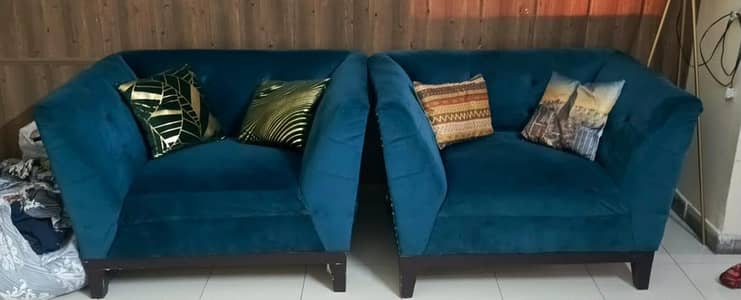 5 Seater Sofa Set for sale in excellent condition
