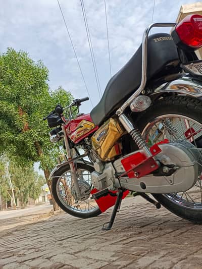 Honda CG 125 2026