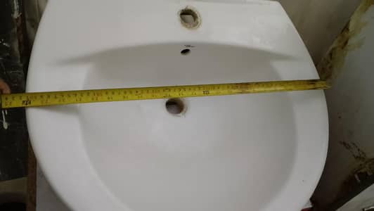 bathroom wash basin