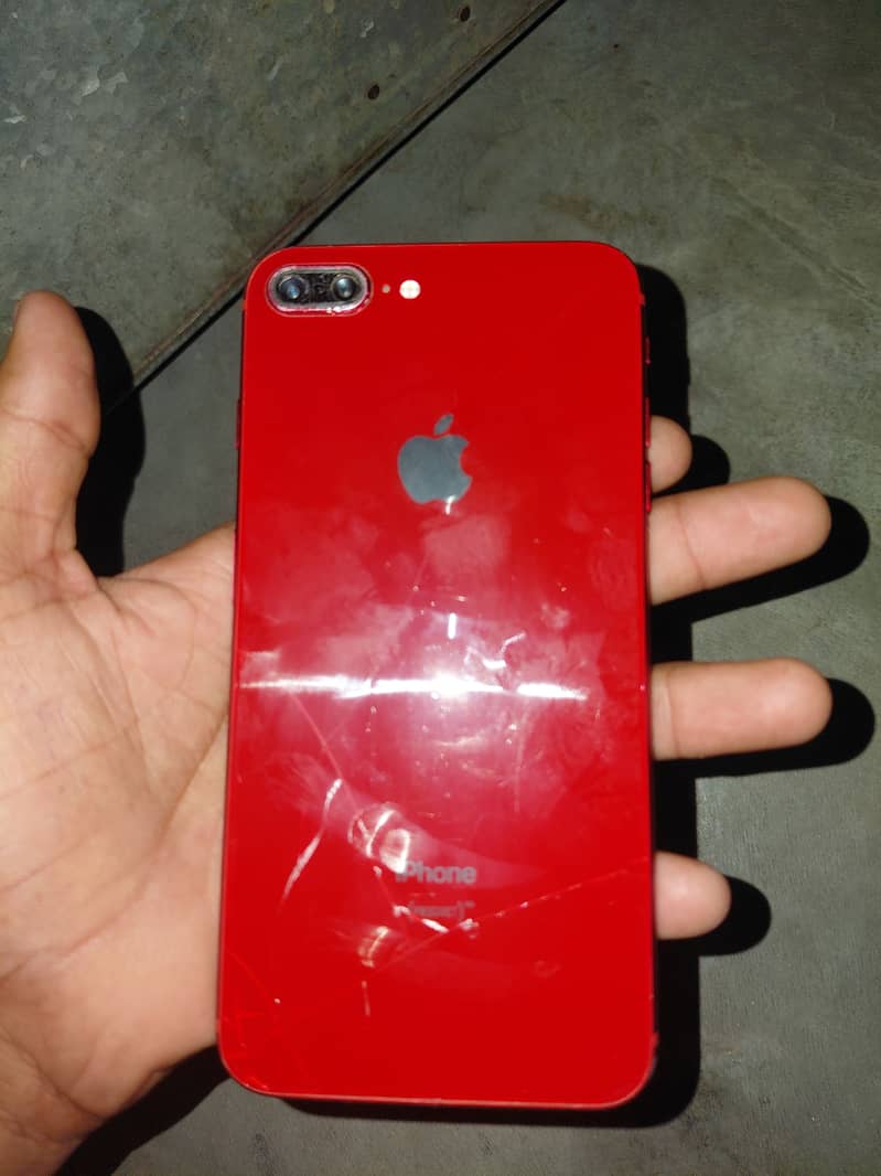 Apple iPhone 8 Plus 2