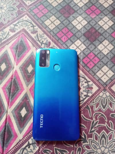 Tecno Spark 8C