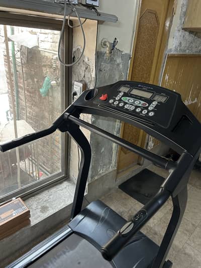 For home&gym Treadmill - Excellent Condition