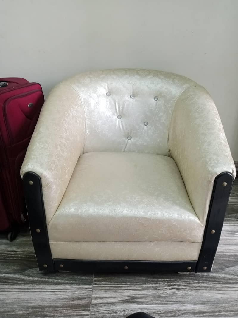 sofa set with table 1
