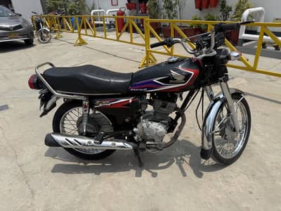 Honda CG 125 Black – 2017 Model
