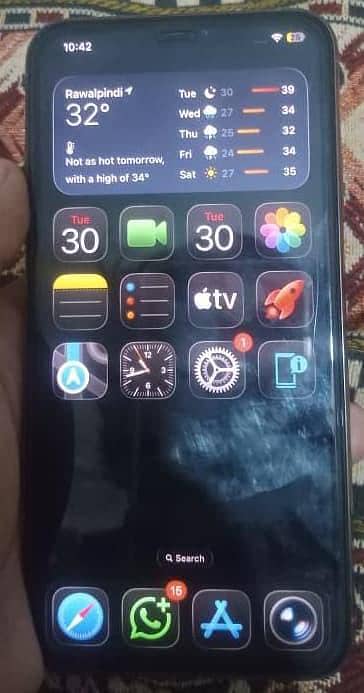 Apple iPhone 11 Pro Max 0