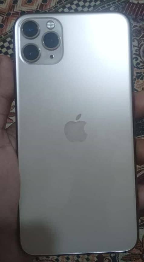 Apple iPhone 11 Pro Max 1