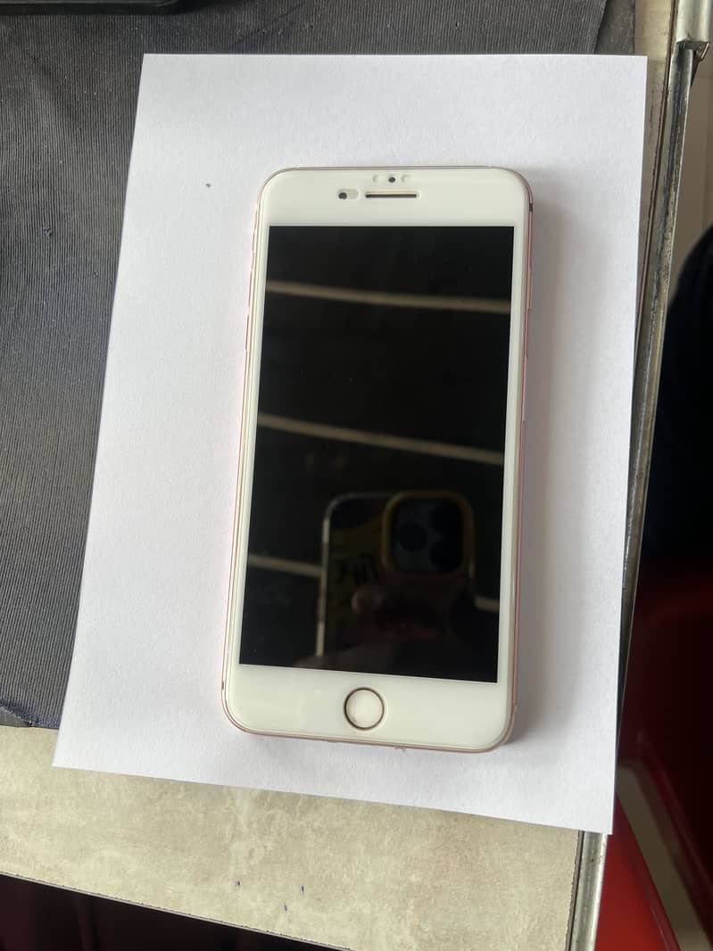 Apple iPhone 7 Plus 2