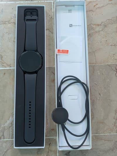 Samsung watch 6 9/10