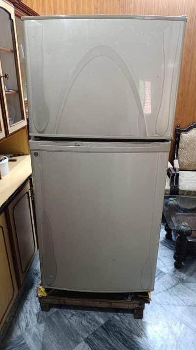 dawalnce double door family used fridge for sales- urgent sale
