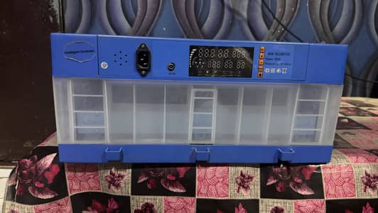 Chinese incubator 64 eggs 100%  hatching fully automatic