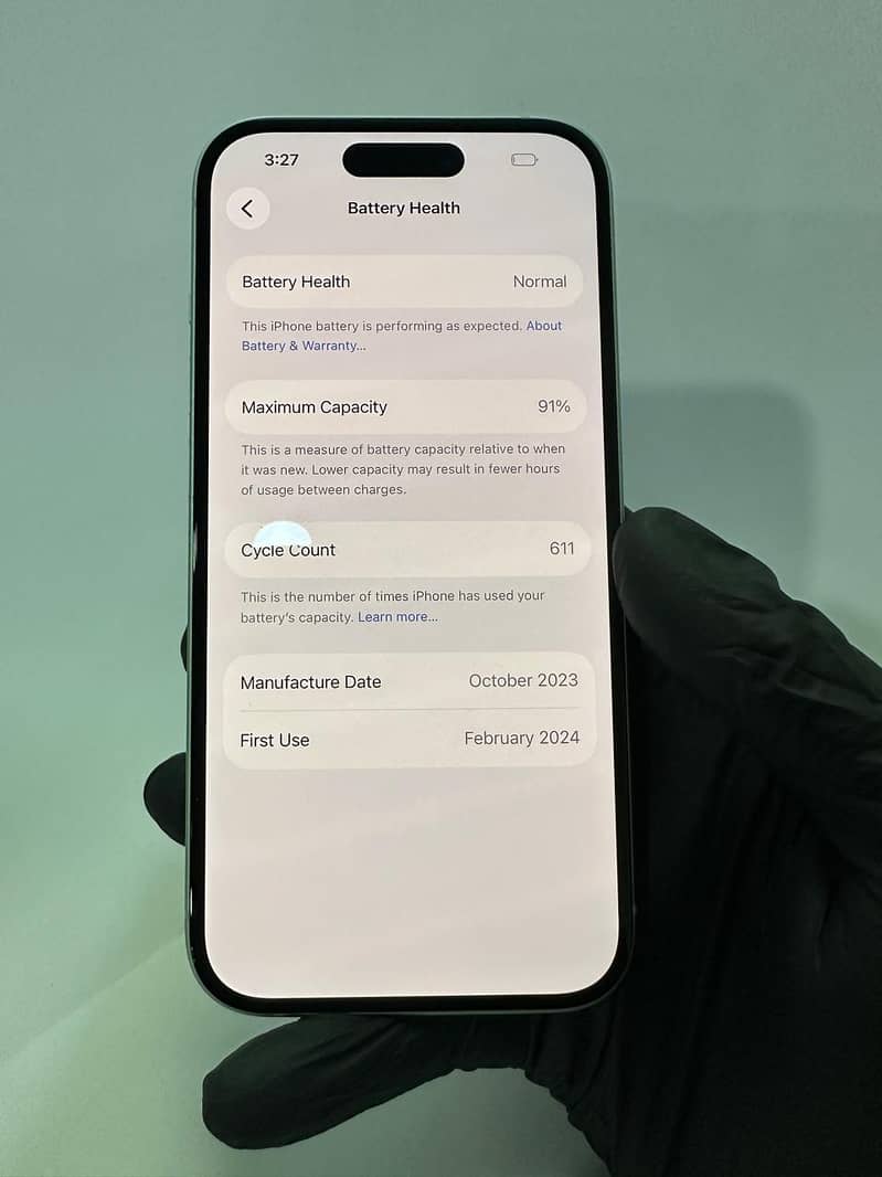 Apple iPhone 15 4