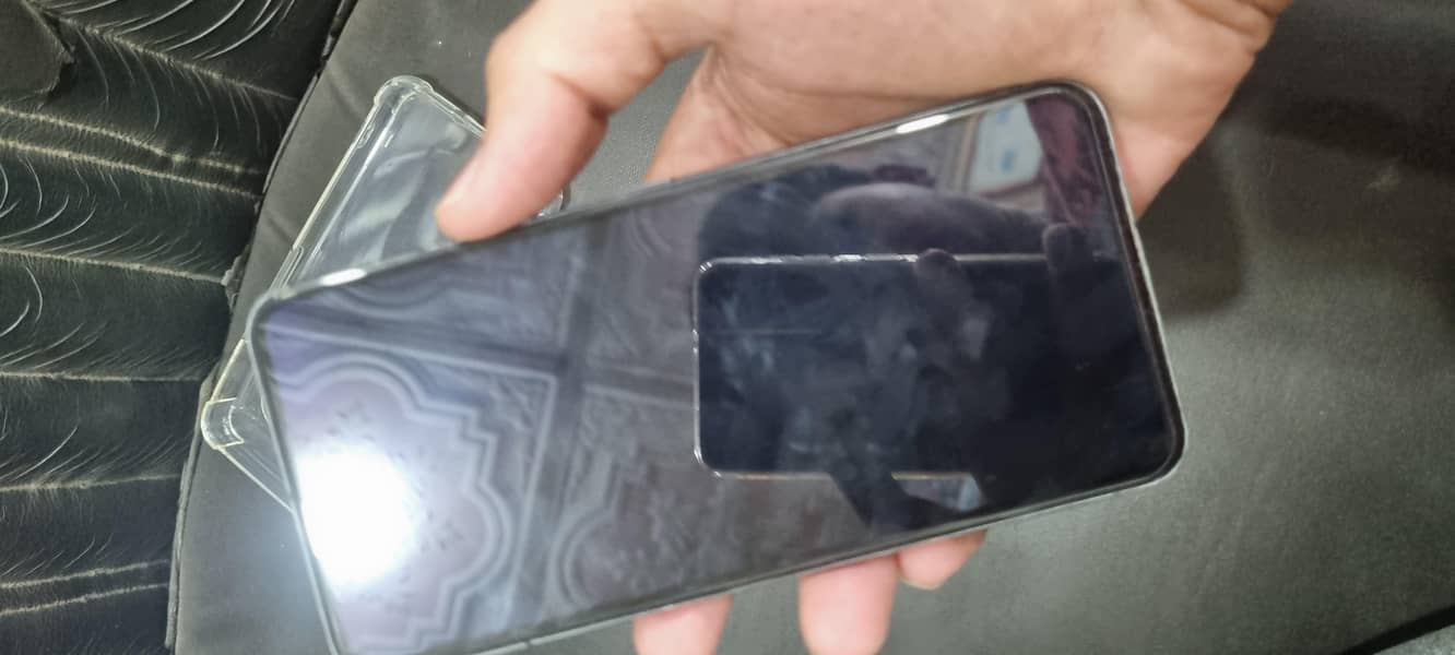 Google Pixel 8 5