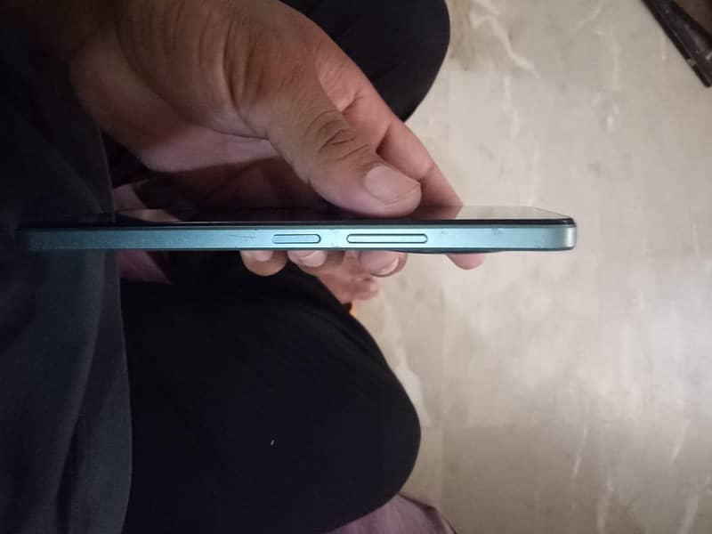 Redmi A3 4