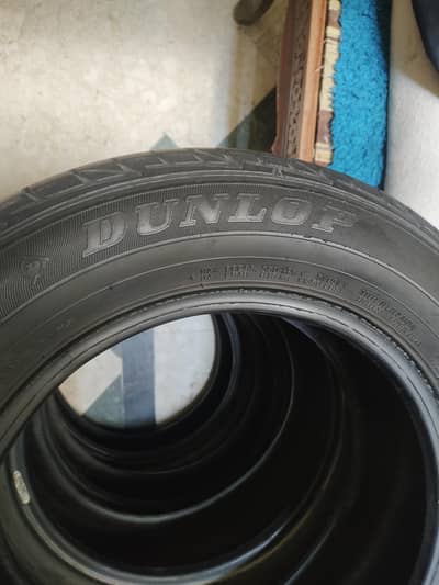 Dunlop tyres 195/65/15 v good condition