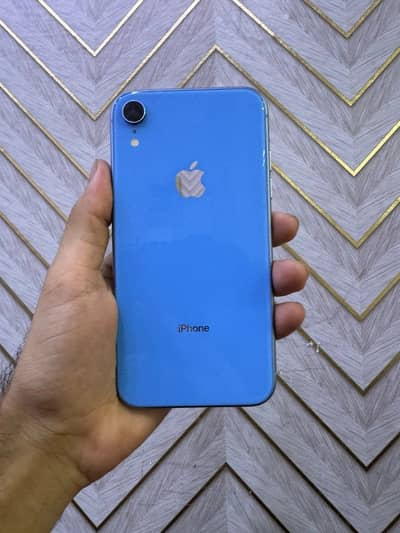 Apple iPhone XR