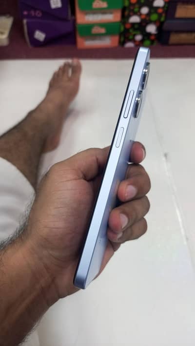 Realme Note 60