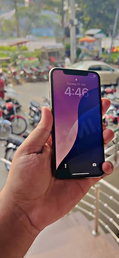 Apple iPhone XS