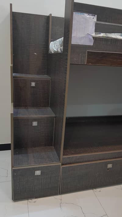 bunk bed