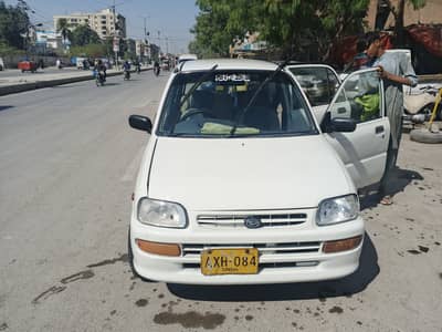 Daihatsu Cuore 2012