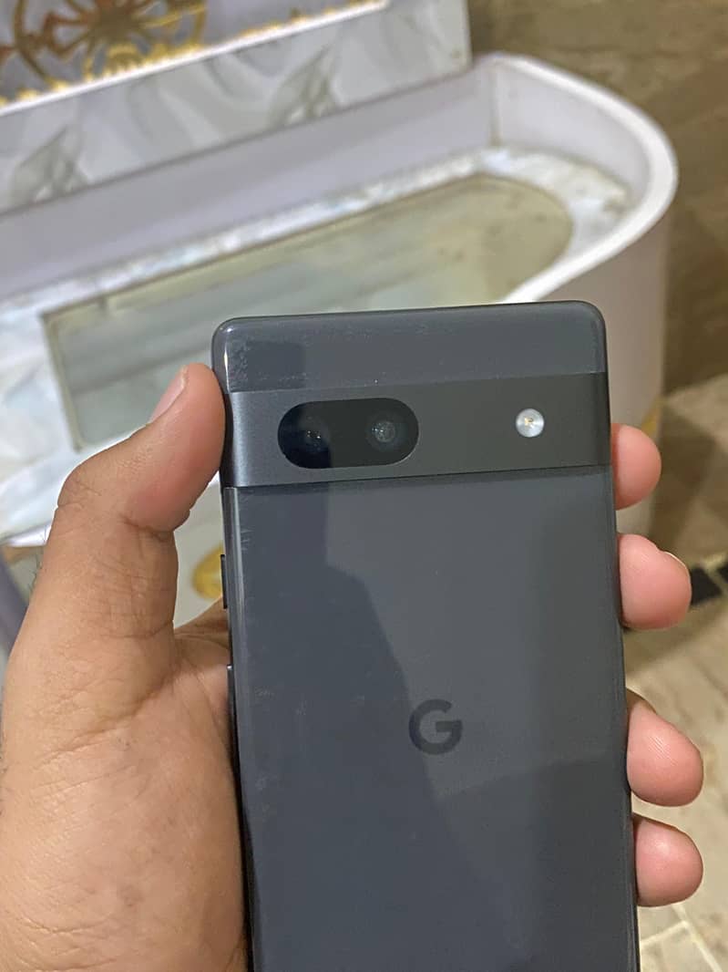 Google Pixel 7a 1