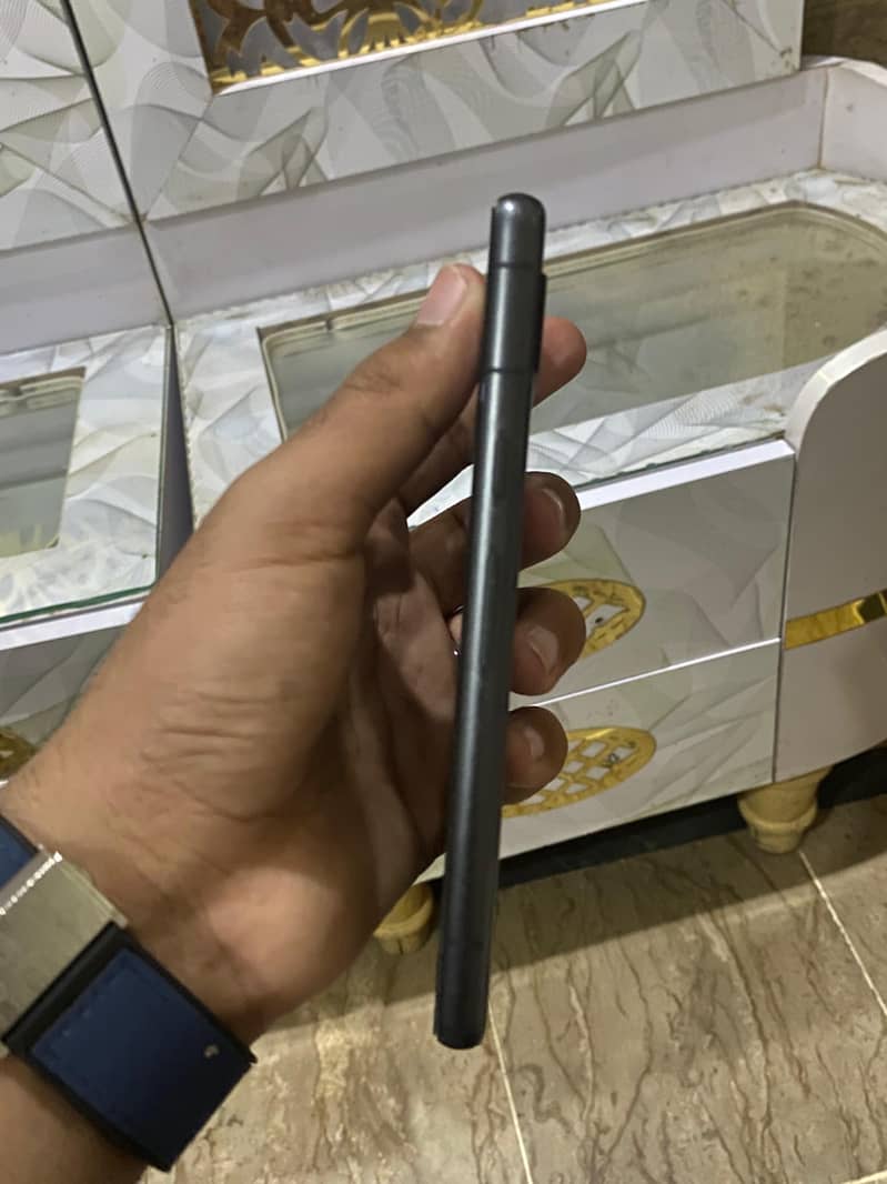 Google Pixel 7a 11