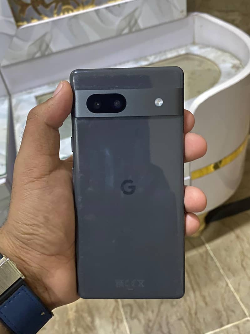Google Pixel 7a 13