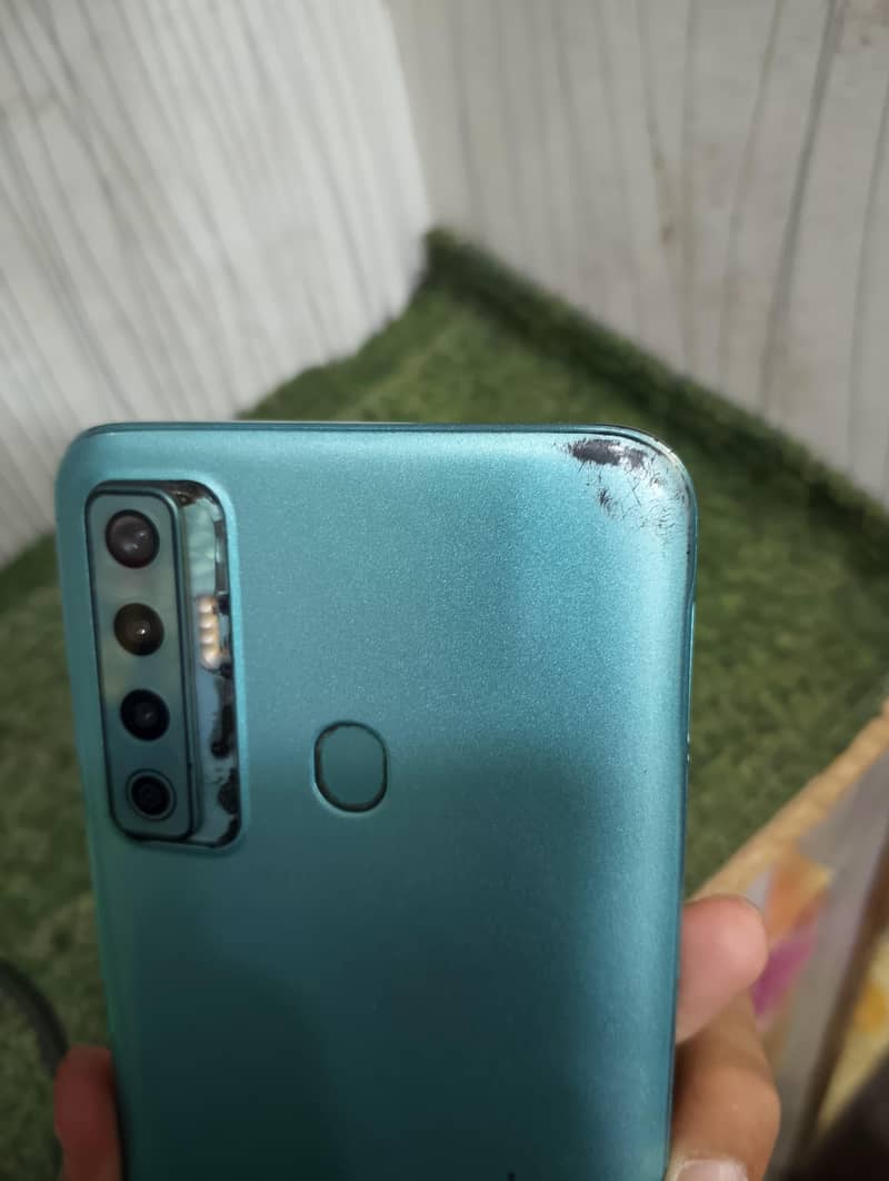 Tecno Camon 17 3