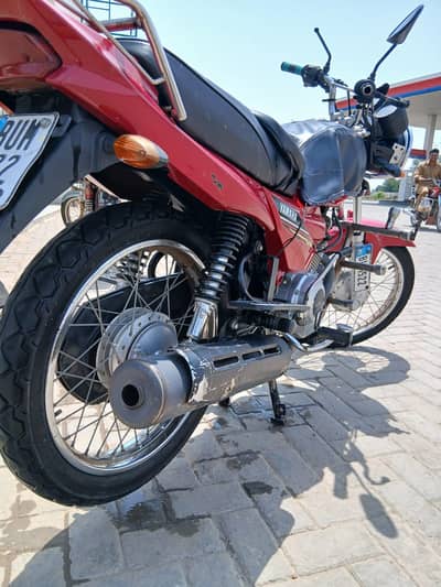 Yamaha YB 125Z 2022
