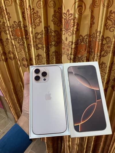 Apple iPhone 16 Pro Max