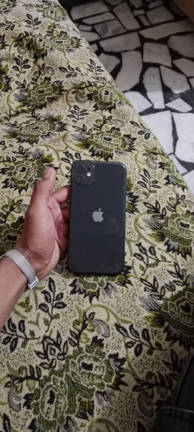 Apple iPhone 11