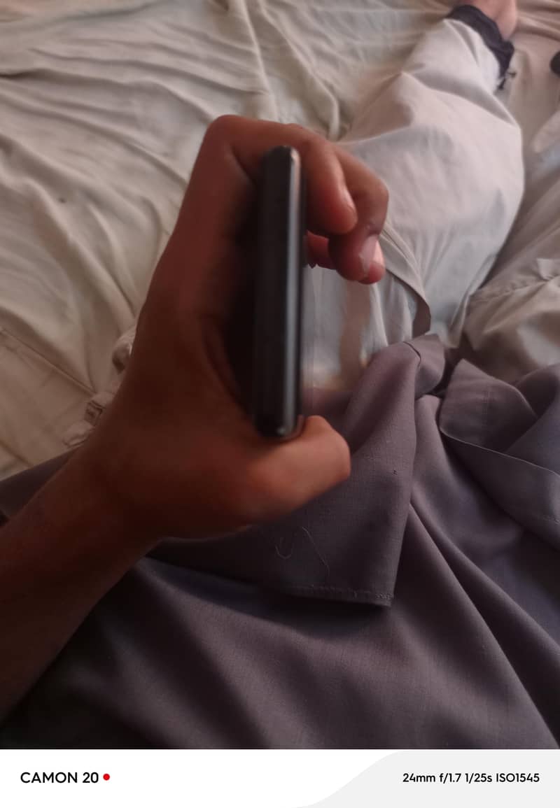 Google Pixel 6a 1