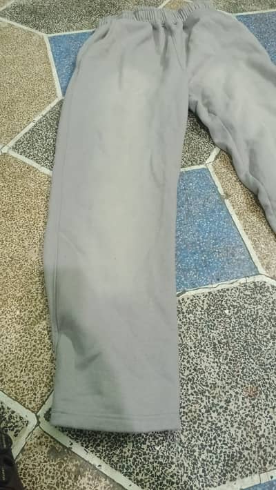 Wholesale Export-Quality 340 GSM Fleece Trousers, MOQ:400 Trousers