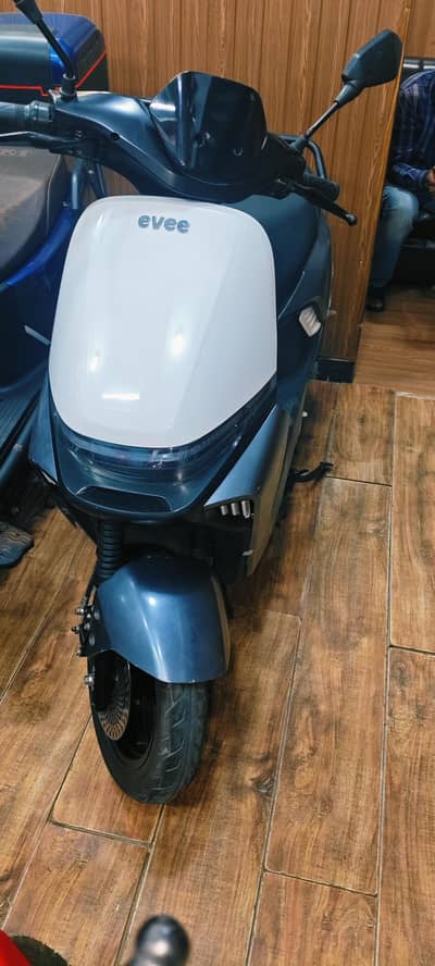 evee s1 only 1500 km use