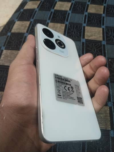 Infinix Smart 8 Pro